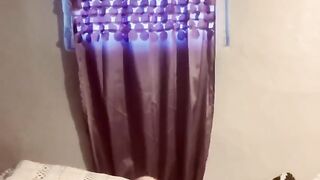 Lia Lynn help me Earn (Like & Subscribe)