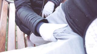 - 4K -FUCK CORONAVIRUS ! -RISKY OUTDOOR HANDJOB IN PARK, CUMSHOT ADELLA JAY