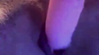 la mia sorella si masturba davanti a me