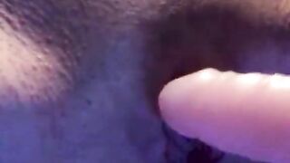 la mia sorella si masturba davanti a me