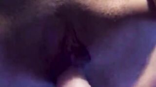 la mia sorella si masturba davanti a me