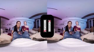 VRCosplayX Ellie And Riley Sharing Your Cock In THE LAST OF US XXX