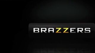 Big Naturals Shirt Showoff - (Codi Vore) see full scene at http://zzfull.com/5