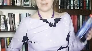 Striptease Book Review Preview: Red Dragon and Silence of the Lambs by Thomas Harris