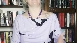 Striptease Book Review Preview: Red Dragon and Silence of the Lambs by Thomas Harris