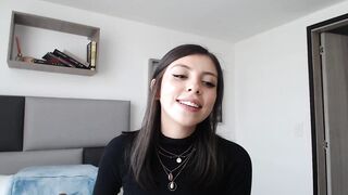 I Hope my Sweet Pale Ass Gonna make your Dick Hard Papi ;3