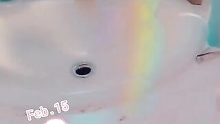 Horny Lonely MILF made her self Cum