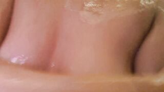 Скрытая камера в душе часть 2. Крупный план.