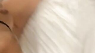 MILF LOVES THE HUGE BBC TO FUCK THE BACK OF HER THROAT