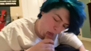 Teen Girl goes down on Stepdad for the first Time