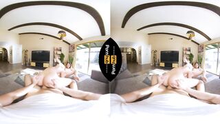 Threesome with Super Hot Chicks VR