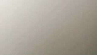 Karim isdeyken islak baldizima Kayiyorum