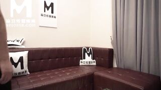 【国产】麻豆传媒作品 /美女律师制服诱惑 / MD0042精彩免费播放