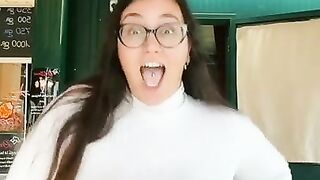 Tik Tok: bounce!#104