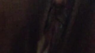 NASTY SLUTTY THOT MEATY PUSSY PISSING