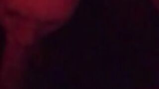 Sucks Big Cock Deep ????