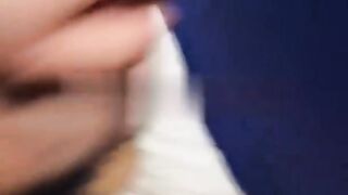 刚上大学的极品白嫩学生妹被前男友后入做爱自拍ssni 826