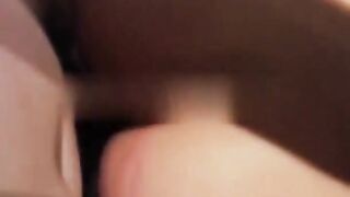 刚上大学的极品白嫩学生妹被前男友后入做爱自拍ssni 826