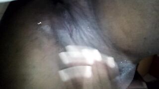 Ebony Babe Fingering herself