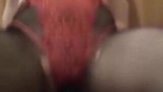 Süßes Mädchen in Dessous Reitet Großen Dildo???? - Joyliii