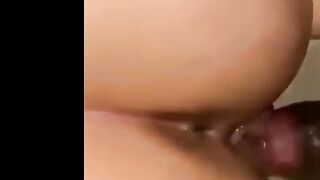 新しくシェアハウスに引越してきた、メンエスでアルバイトしている巨乳の女子大生をバックから激しく突く☆主観映像☆