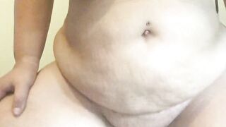 Fucking my Dildo and Squirting on it