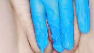 Mature MILF Examines & Fingers her Hairy Pussy with Gloves