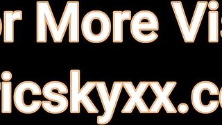 Lyric Sky Loves Dorky Darian and his Nerdy Moves