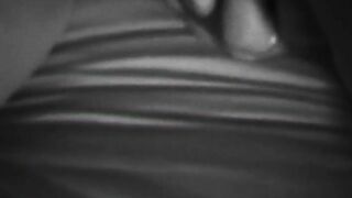 Lekker in haar warme kutje klaarkomen.