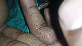Tamil lovers – romance and boob fondling