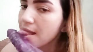 Me Imagino que Es TU Guevo ????