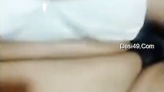 Moti Bhabhi Ko Leta Leta Ke Kutiya Jaise Choda Painful Sex