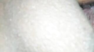 POV: Penetro a mi novia y ella me da ricos sentones para que me venga rápido