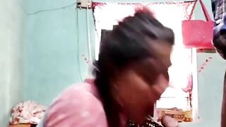 Girlfriend ko room me lejake choda