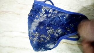 Jerking in Step Daughter's dirty panty