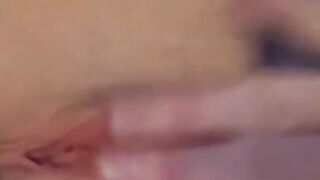 I love slapping my pussy