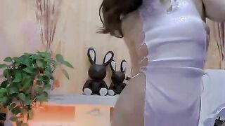 striptease 脱衣舞