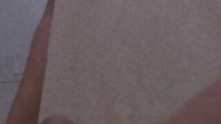 Super fast handjob with massive cumshot