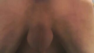 Beau jeune homme aux cul doucet