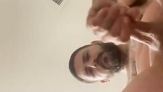 smoking getting my dick hard ????