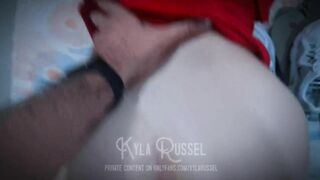 I fuck with my best friend's boyfriend, while she is taking a bath