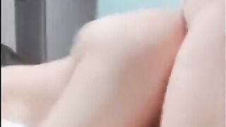 一晚上3次，性感女友让我停不下来