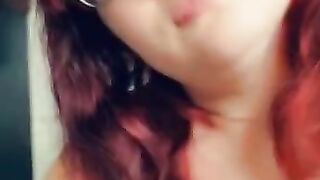 Onlyfans Girl DarkRoseBabe Grinds on Massager