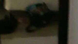 GETTING MY PUSSY CLAPPED FROM THE BACK ON BREAK ????