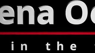 PISSING ON NATURE BIG LIPS