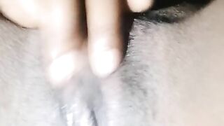 Tight pussy college gf masturbate and squirt