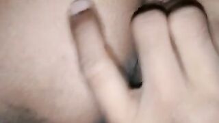 Srilankan Wife ride my dick until cum. Juice pussy.