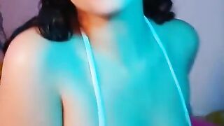 Cam girl Nathaliecute playing in the pool