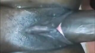 Covered this dykes pretty pussy with my cum (last second pull out)