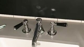 Snow bunny ???? sucking